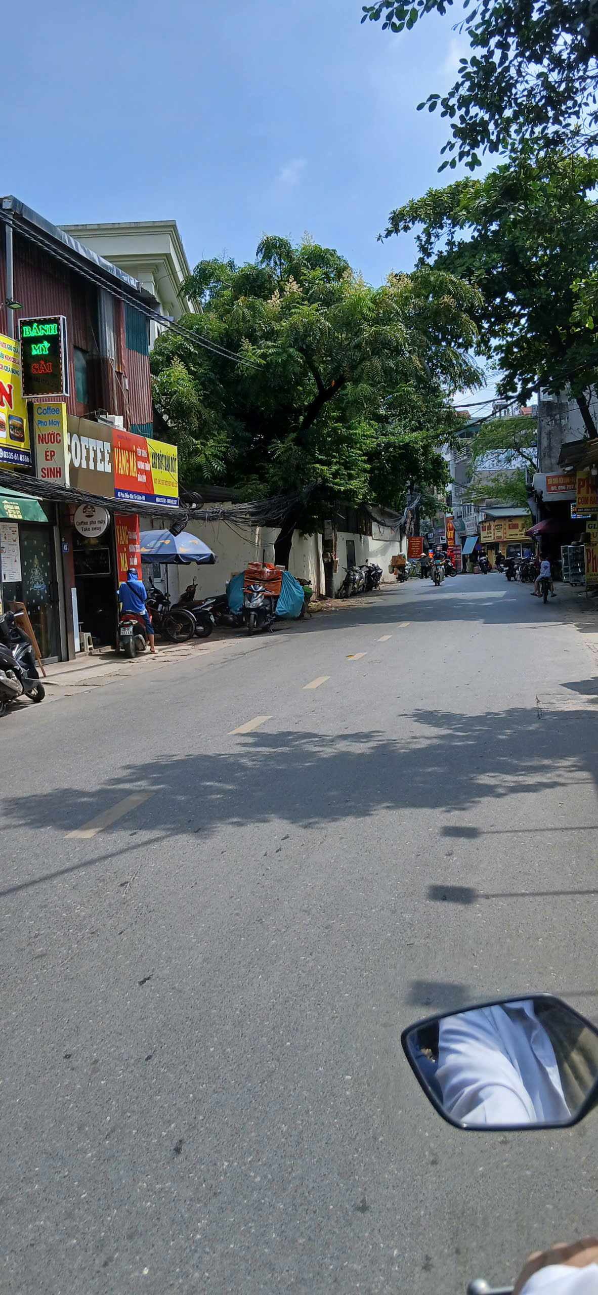 Bán nhà Phú Diễn, Ở ngay, Phân lô, Nở hậu, 50m2, 6.4 TỶ