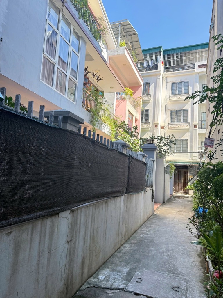 BÁN NHÀ PHÚ DIỄN - 5 TẦNG - FULL NỘI THẤT - OTO ĐỖ CỬA - 35M2 - 6.5 TỶ