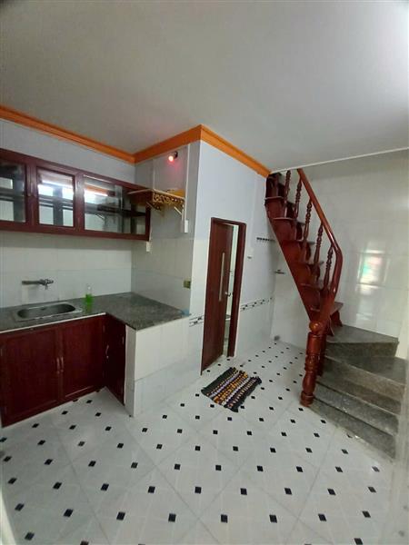 Nhỉnh 2 tỷ: Duy nhất một căn nhà đường Mã Lò cạnh bệnh viện Bình Tân
