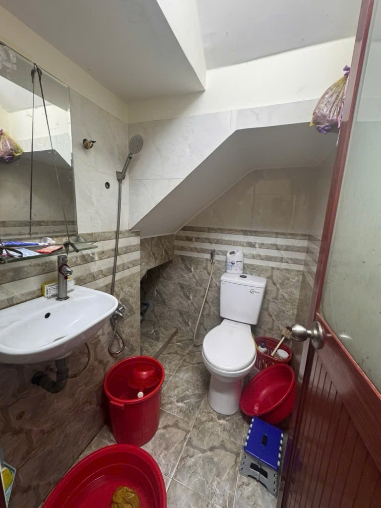 Bán nhà hẻm 6m đường Hương Lộ 2, cạnh Bệnh viện Bình Tân