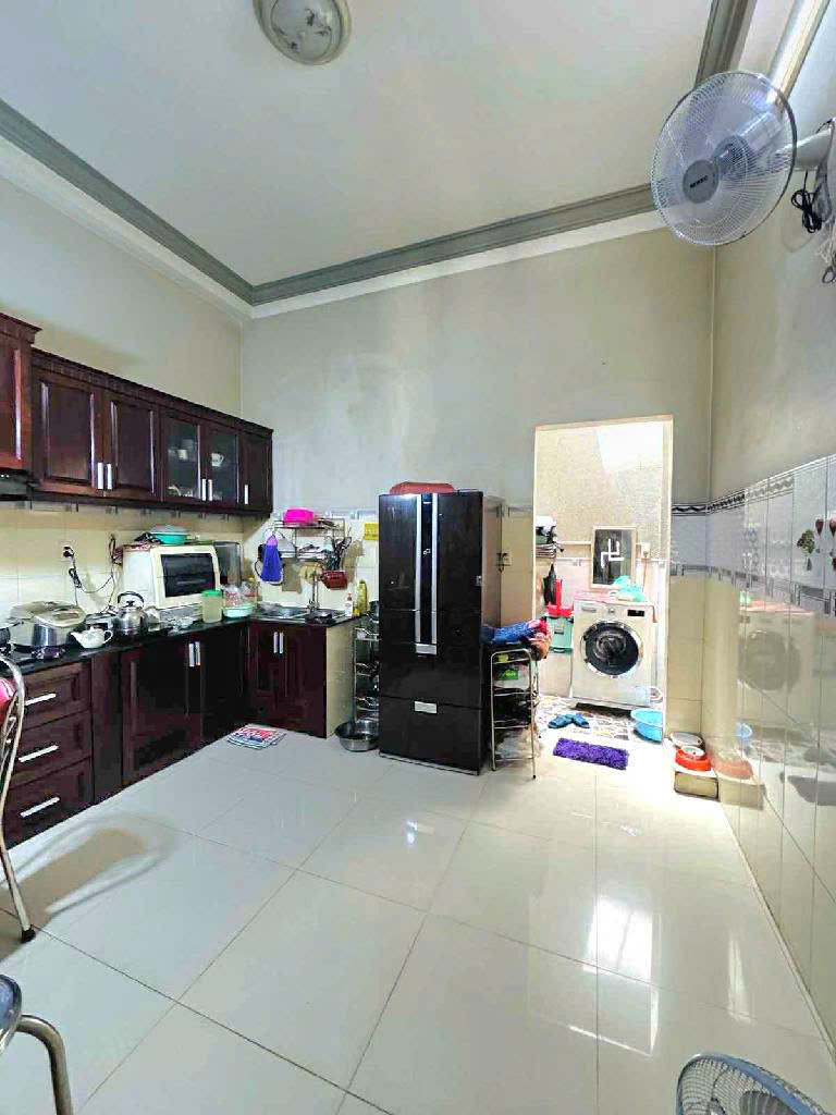 NHÀ BÁN 3 TẦNG  PHẠM ĐĂNG GIẢNG BÌNH TÂN, GẦN AEON TÂN PHÚ, NHỈNH 5 TỶ