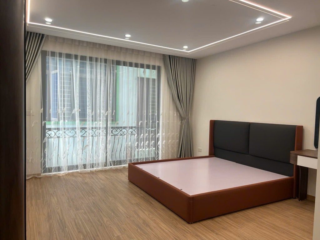 DT 38,3M/6TẦNG/ 8.8TỶ - THẠCH BÀN  NHÀ MỚI TINH - THANG MÁY - GẦN Ô TÔ - TIỆN ÍCH NGẬP TRÀN