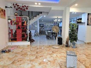 SÁT KHU HIM LAM QUẬN 7- KHỦNG 138M2- NỘI THẤT CAO CẤP-CHỈ HƠN 10.X XÍU