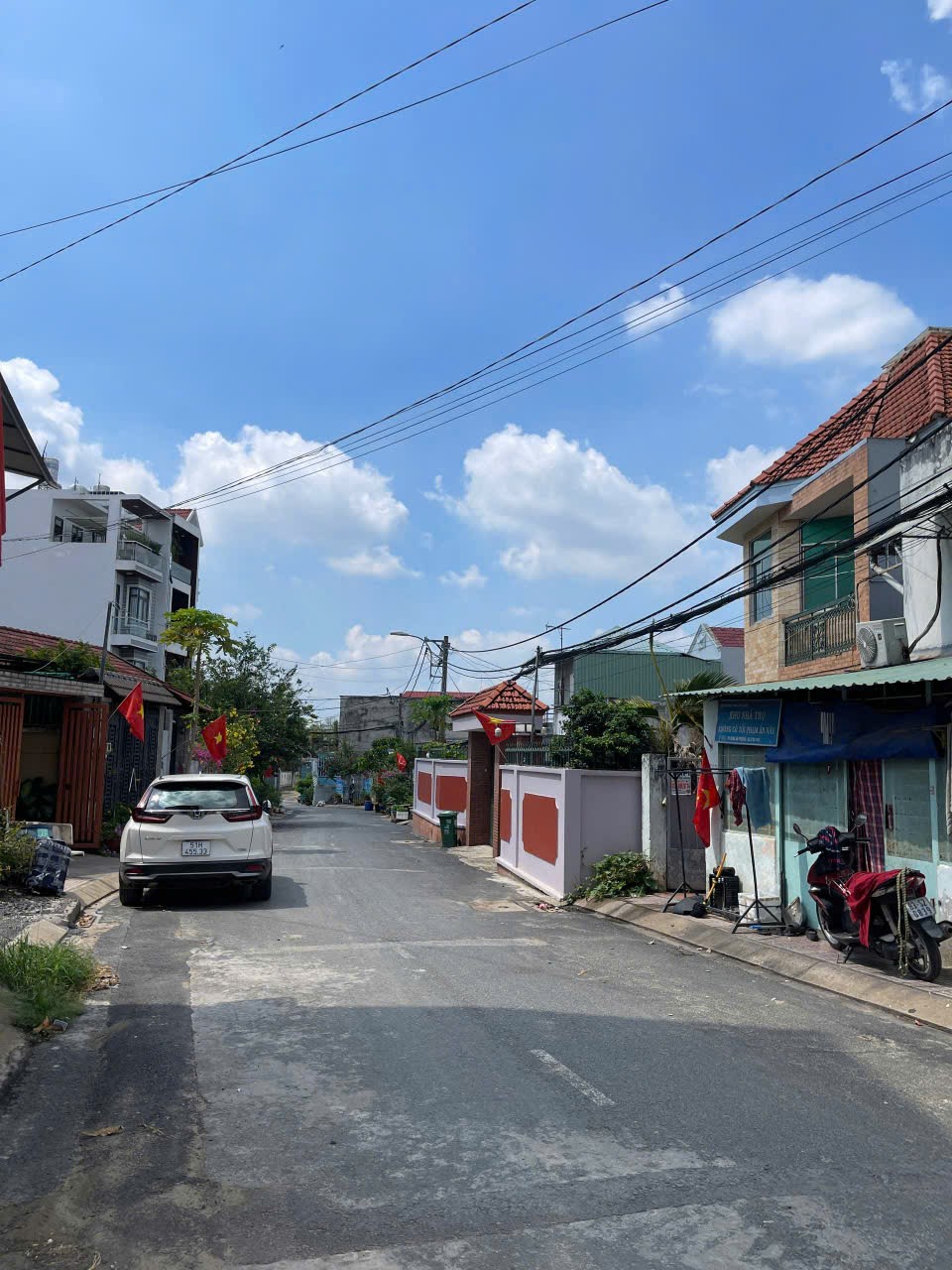 Nhà Tăng Nhơn Phú B