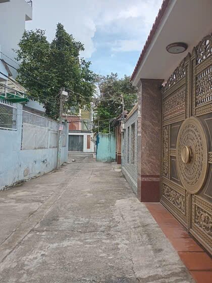 NHÀ MẶT TIỀN ĐƯỜNG NHỰA SIÊU ĐẸP