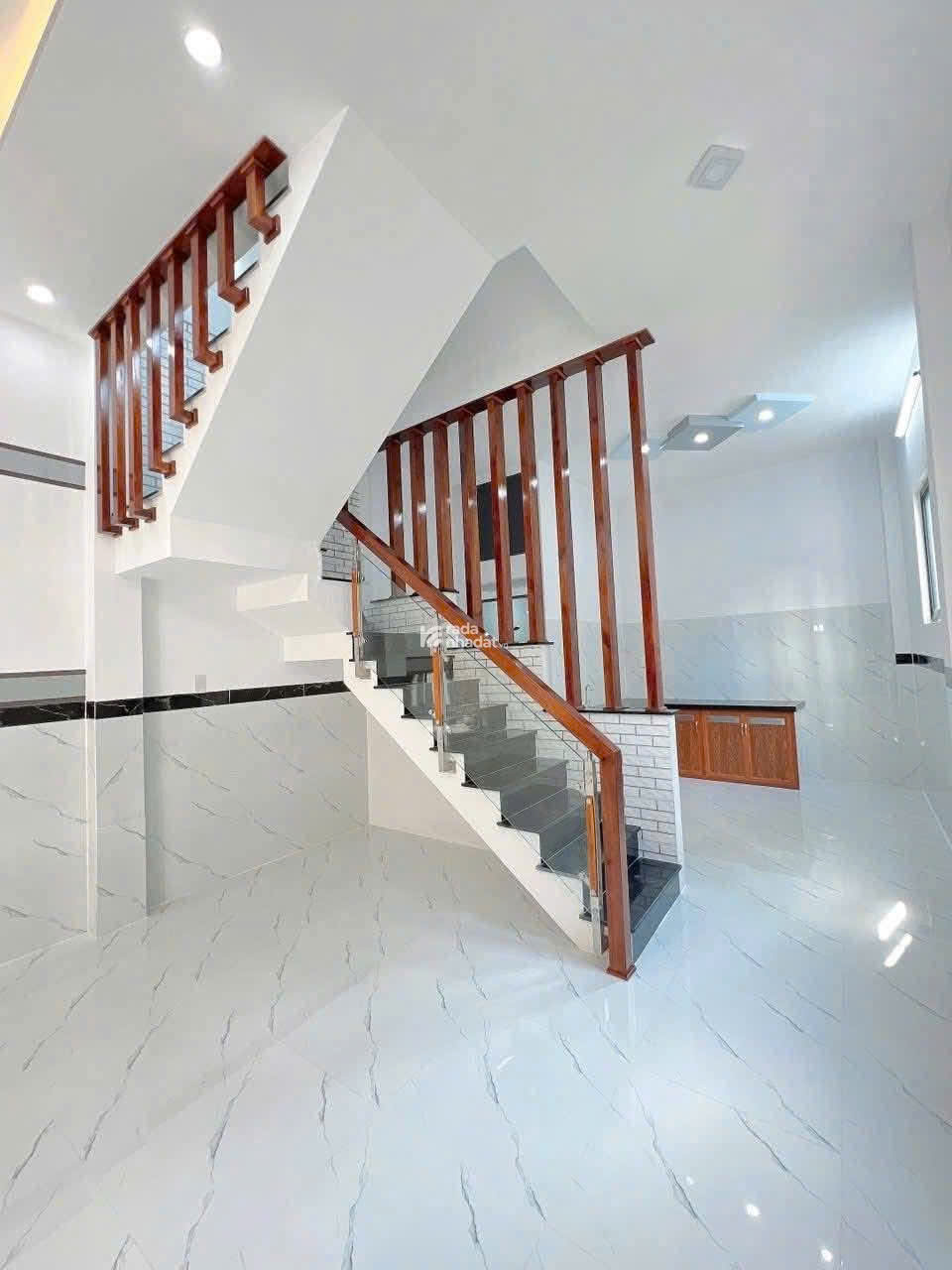NHÀ GẦN BỆNH VIỆN QUẬN #Q12- SD 65m2- XE HƠI ĐỔ CỬA, đường Dương Thị Mười- CHỈ 3.080 tỷ
