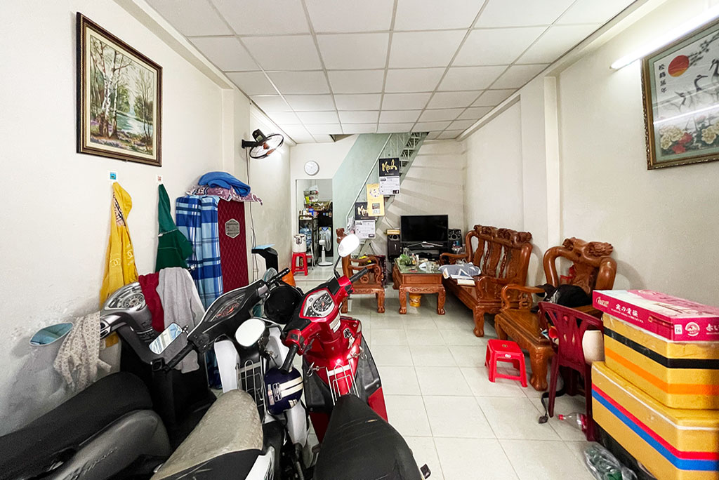 BÁN NHÀ 60m2 chỉ 2.35 tỷ, đường Nguyễn Văn Vân , Q12