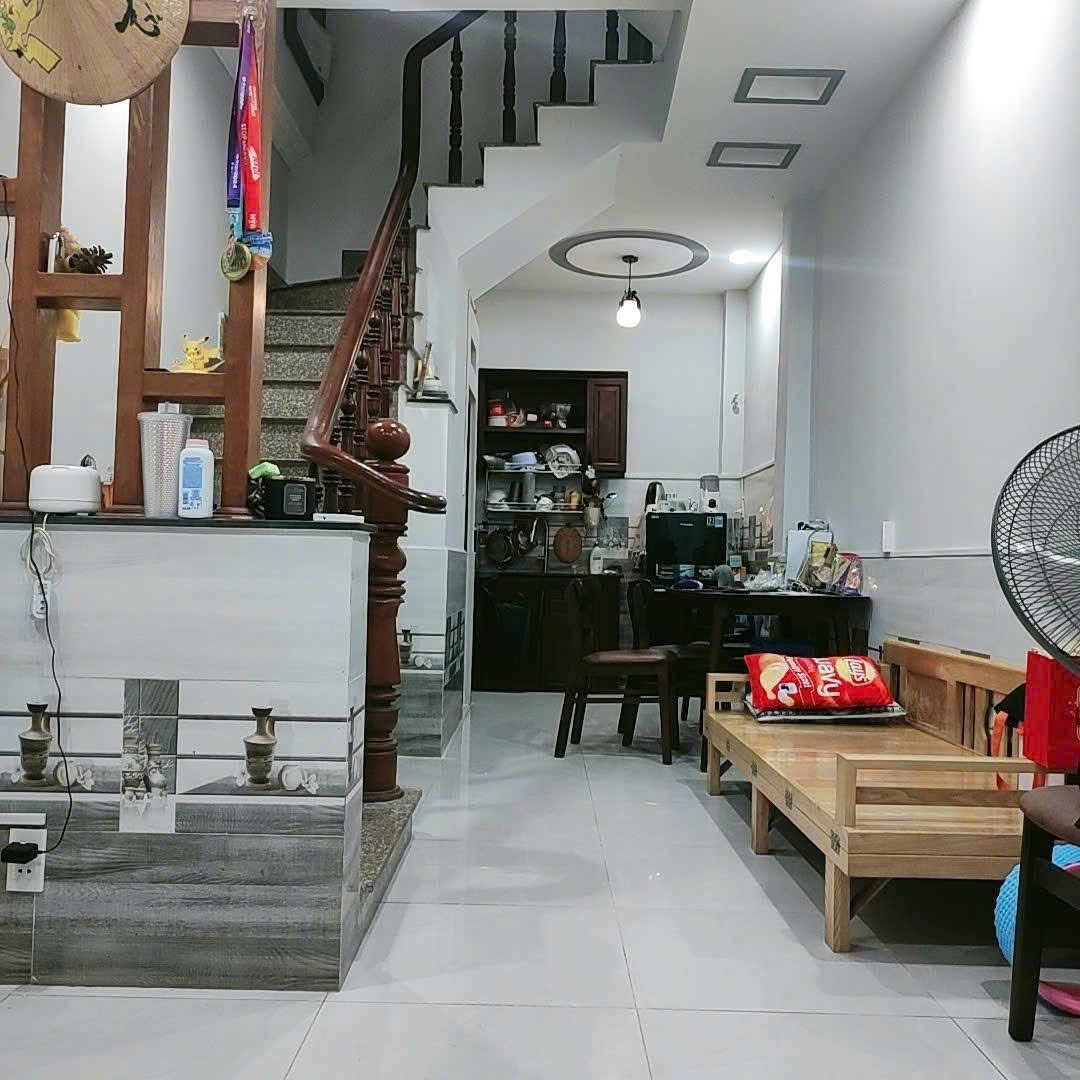 NHÀ ĐẸP -XE HƠI ĐỖ TẬN CỬA- NGUYỄN ẢNH THỦ- 66M2- 3 TẦNG- GIÁ CHỈ NHỈNH 5 TỶ