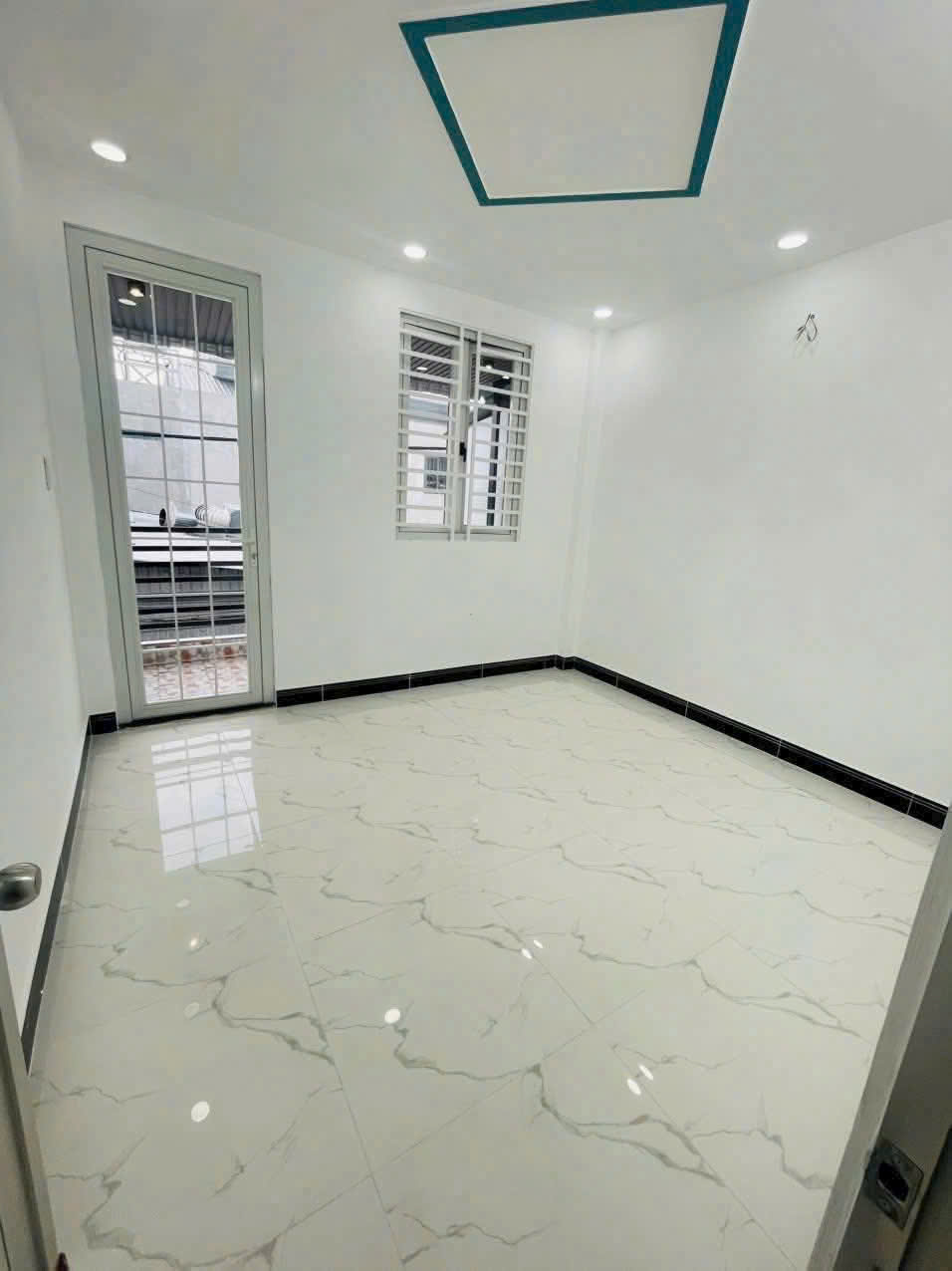 BÁN NHÀ ĐẸP – HUỲNH THỊ HAI, TÂN CHÁNH HIỆP, Q12 – GIÁ CHỈ 3.25 TỶ 