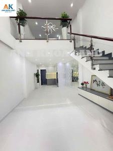 BÁN NHÀ ngang 3.5mx10m (35m2) chỉ 2.1 tỷ, đường Tân Thới Hiệp 20 , Q12