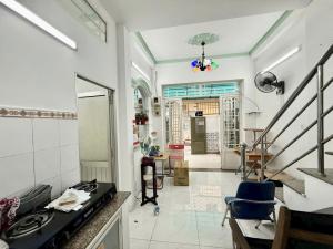 NHÀ ĐẸP 52M2, CHỈ NHỈNH 5.x TỶ