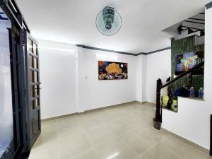 NHÀ ĐẸP -HXH 6M CÓ LỀ- 59M2- 3 TẦNG- NGUYỂN ẢNH THỦ-GIÁ CHỈ NHỈNH 5 TỶ