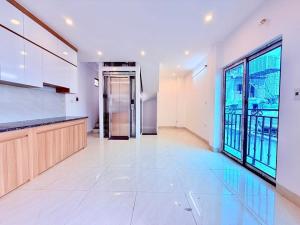 SIÊU PHẨM PHỐ LỤA HÀ ĐÔNG - FULL NỘI THẤT - LÔ GÓC THOÁNH SÁNG - THANG MÁY VI VU