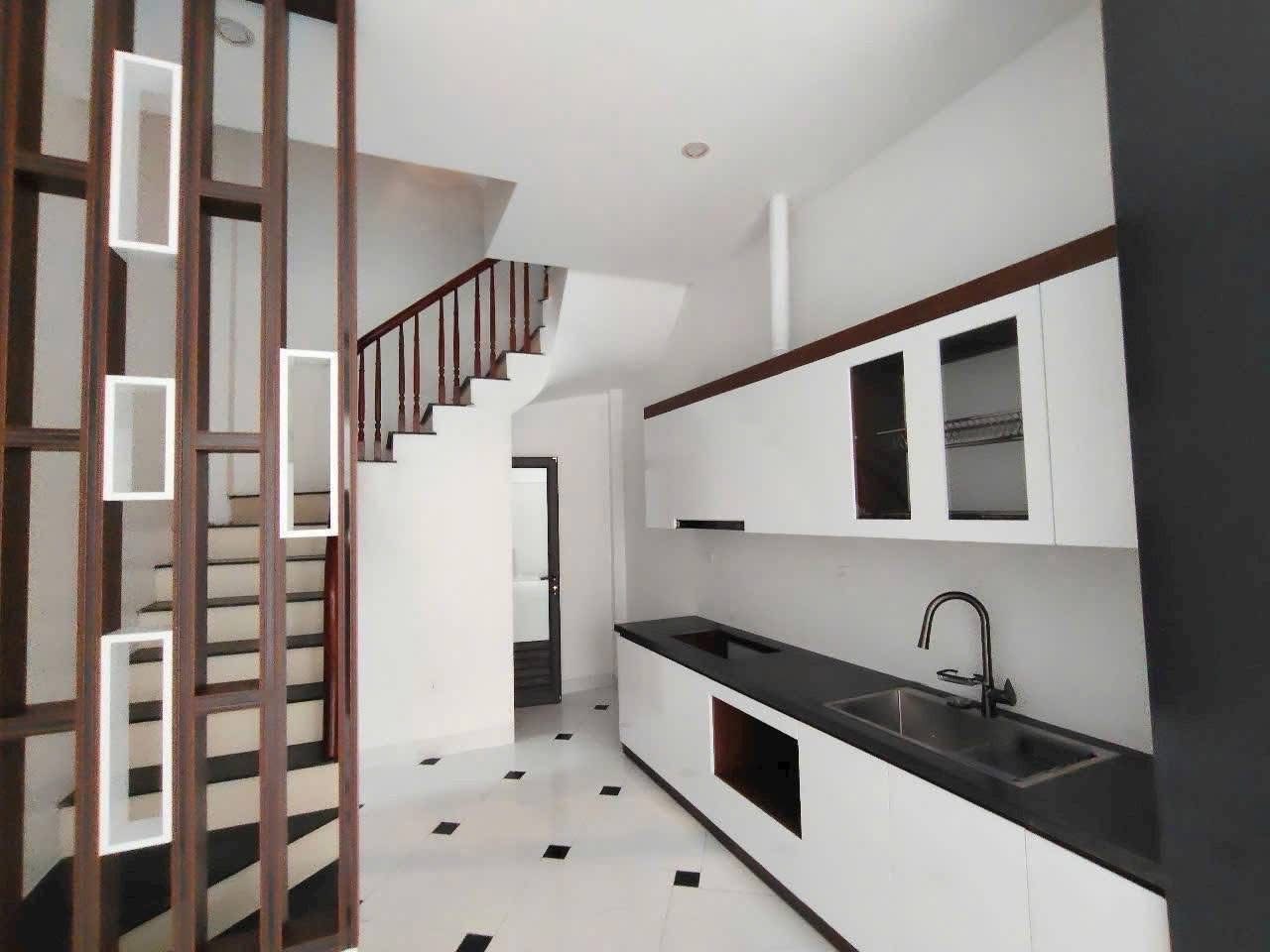 Bán nhà phú lãm 4 tầng ô tô cách nhà 50m- 6 tỷ