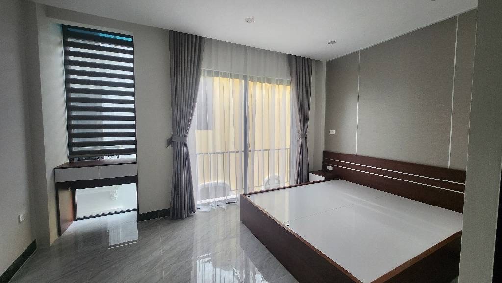 NHÀ MỚI ĐẸP - NGÕ Ô TÔ SÁT MÔNG - CỰC THOÁNG.