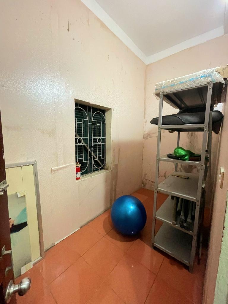 72 Nguyễn Trãi Nhà 3 tầng xây full 57m2 – Hàng xóm Royal City!