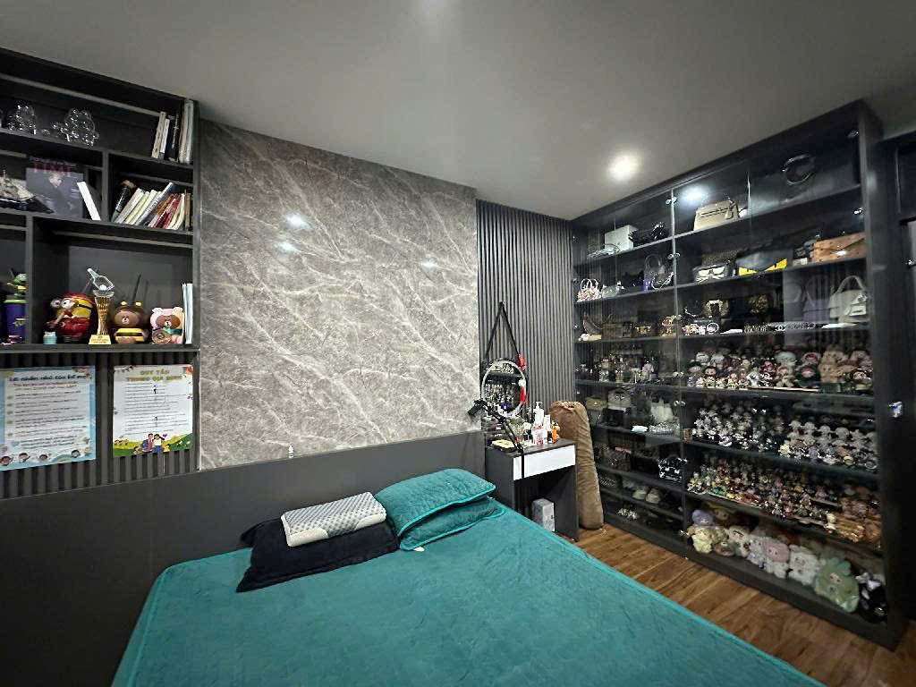 *** NHÀ 2 MẶT THOÁNG NỘI THẤT XỊN XÒ GẦN HỒ QUAN NHÂN