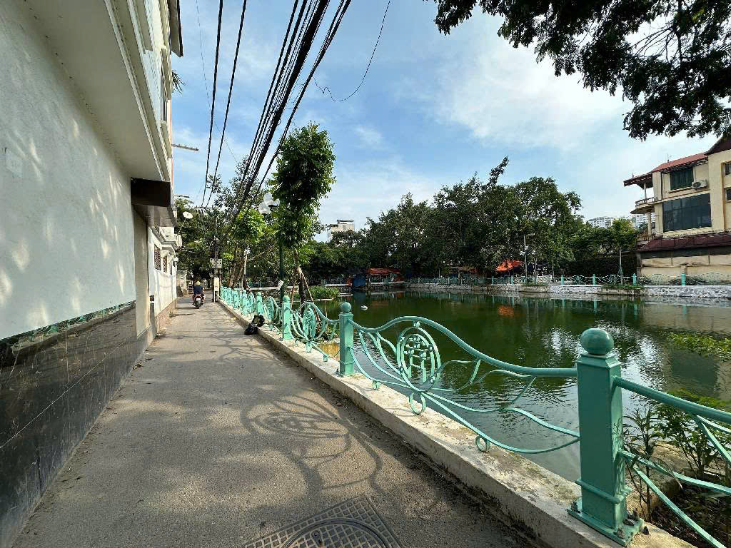 *** NHÀ 2 MẶT THOÁNG NỘI THẤT XỊN XÒ GẦN HỒ QUAN NHÂN