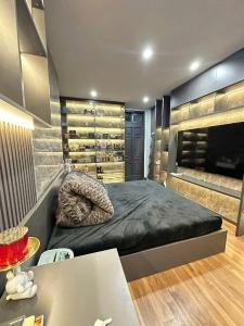 *** NHÀ 2 MẶT THOÁNG NỘI THẤT XỊN XÒ GẦN HỒ QUAN NHÂN