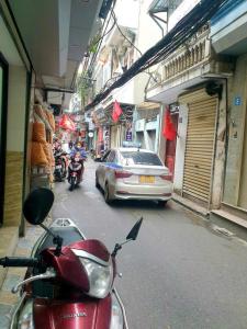 BÁN NHÀ HOÀNG MAI, LÔ GÓC, NGÕ TO, 60 M2, 3 TẦNG, 4,5 TỶ, 5 PHÚT RA MAI ĐỘNG