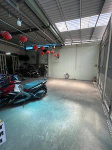 MẶT TIỀN KINH DOANH THÔNG LÊ VĂN VIỆT - ĐÌNH PHONG PHÚ
