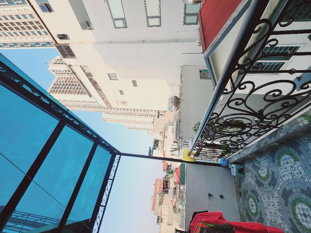 BÁN NHÀ KHU VỰC HỒ TÙNG MẬU ĐẸP LUNG LINH, THOÁNG TRƯỚC SAU, NGÕ Ô TÔ 30mx6T