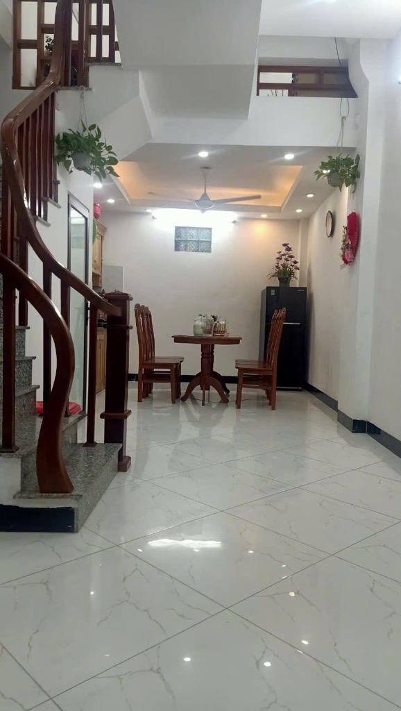 Bán nhà Thanh Trì ,NHÀ ĐẸP -  ĐẦY ĐỦ TIỆN ÍCH