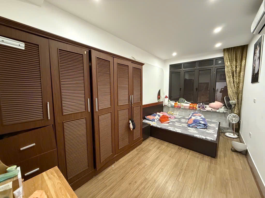 BÁN NHÀ THANH XUÂN - 57m2 HAI MẶT NGÕ – 1 NGOẶT VÀO NHÀ