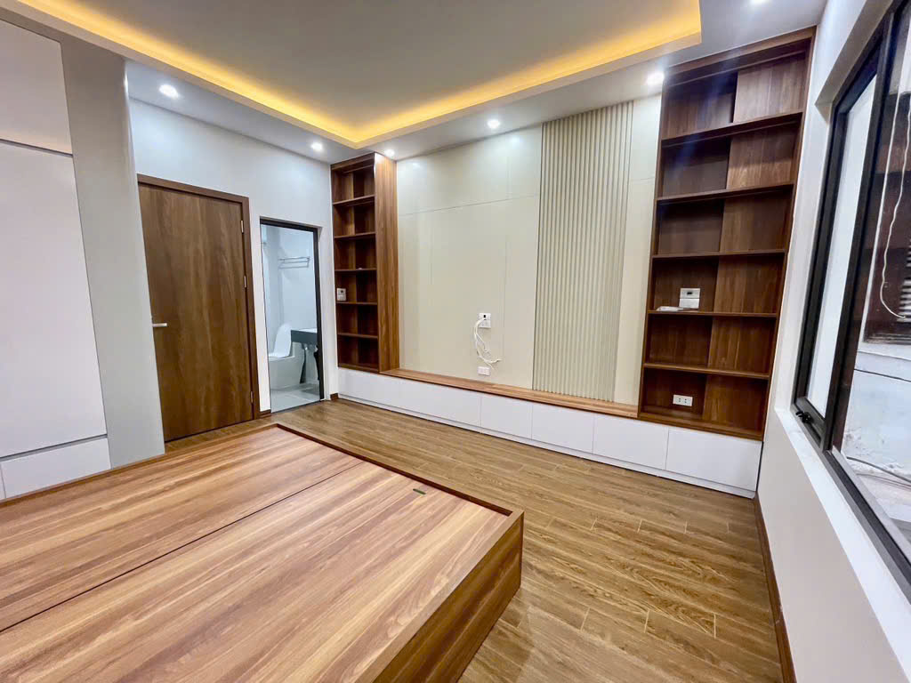 TRUNG TÂM THANH XUÂN – NHỈNH 6 ĐỒNG - FULL NỘI THẤT - GẦN Ô TÔ