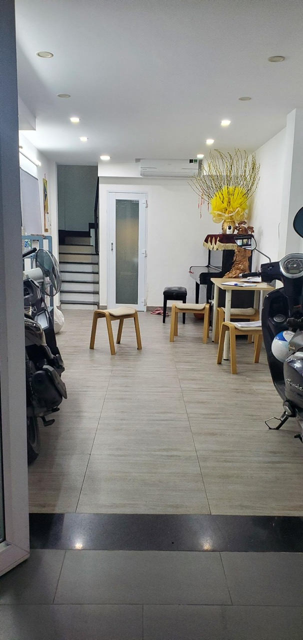 Bán nhà hẻm 58/ Âu Cơ, phường Tân Hòa, 3.2x10m, 5 tầng, giá bán 5.3 tỷ TL