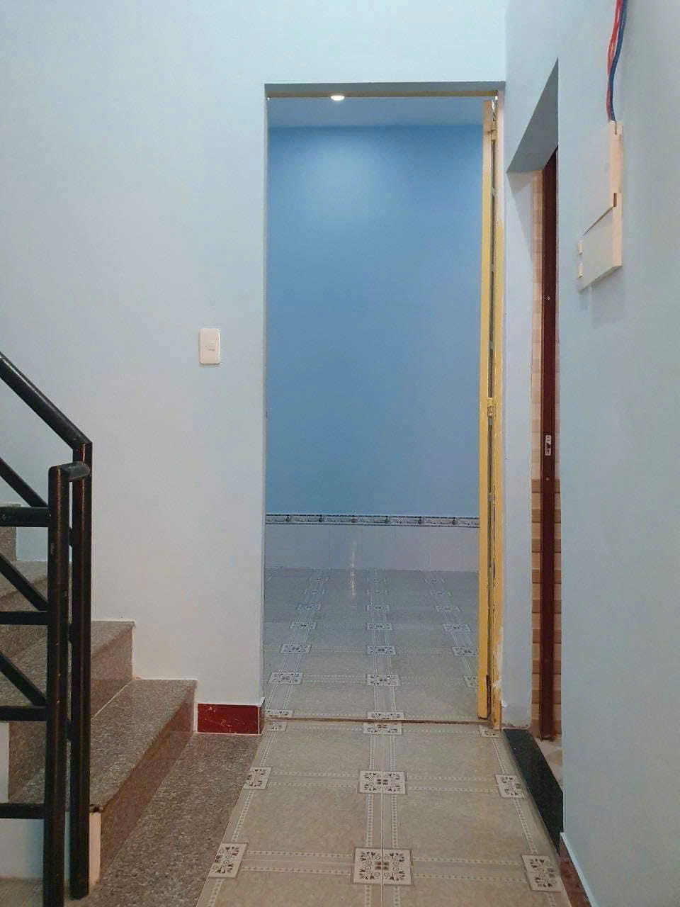Bán nhà 154/30 Phạm Văn Hai, 4.4x8m, 2 lầu, giá 5.5 tỷ TL