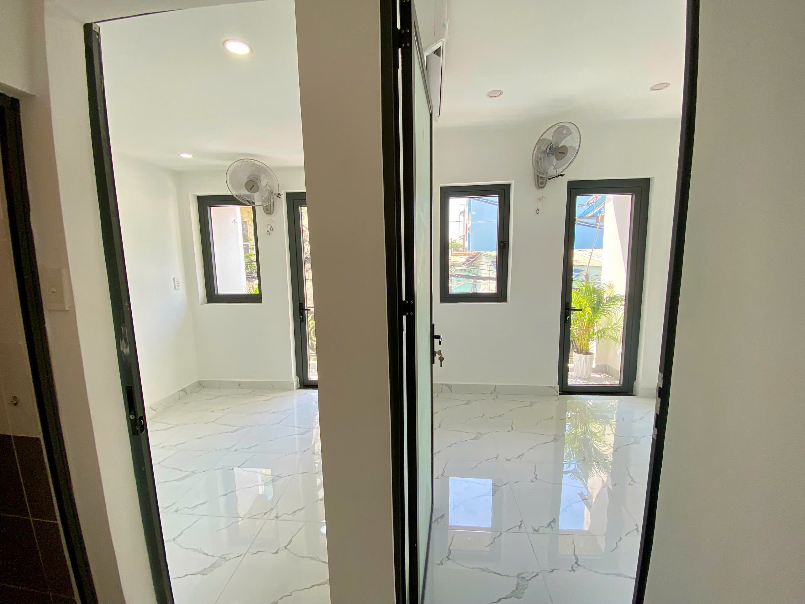 Bán nhà hxh Huỳnh Thiện Lộc, 5x6m, 3 tầng, 3pn giá 4.68 tỷ TL