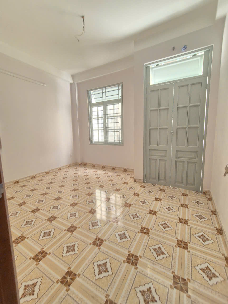 Bán nhà đường Tân Tiến, F8, Tân Bình, 4.2x10m, 4 tầng, 6pn, giá 6.95 tỷ TL
