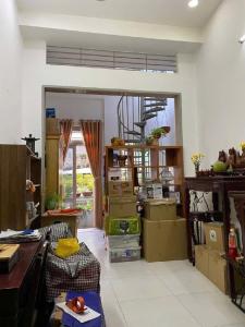 Bán nhà hẻm 3m Chử Đồng Tử, 3.6x17m, 3 lầu, giá 5.5 tỷ TL