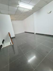 Bán nhà đường Đồng Đen, DTSD 52m2, 1 lầu, giá 3.85 tỷ TL