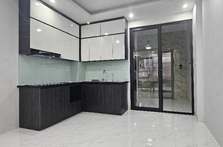 KIM HOA - PHƯƠNG LIÊN ĐỐNG ĐA NHÀ 5 TẦNG x 40M SÁT MẶT PHỐ  - 2 MẶT NGÕ TRƯỚC SAU - NỘI THẤT ĐẸP HIỆN ĐẠI - CHỈ SÁCH VALI VỀ Ở