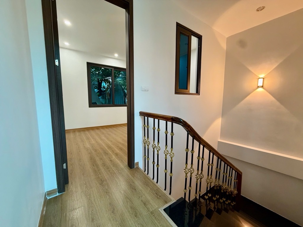 KIM HOA - PHƯƠNG LIÊN ĐỐNG ĐA NHÀ 5 TẦNG x 40M SÁT MẶT PHỐ  - 2 MẶT NGÕ TRƯỚC SAU - NỘI THẤT ĐẸP HIỆN ĐẠI - CHỈ SÁCH VALI VỀ Ở