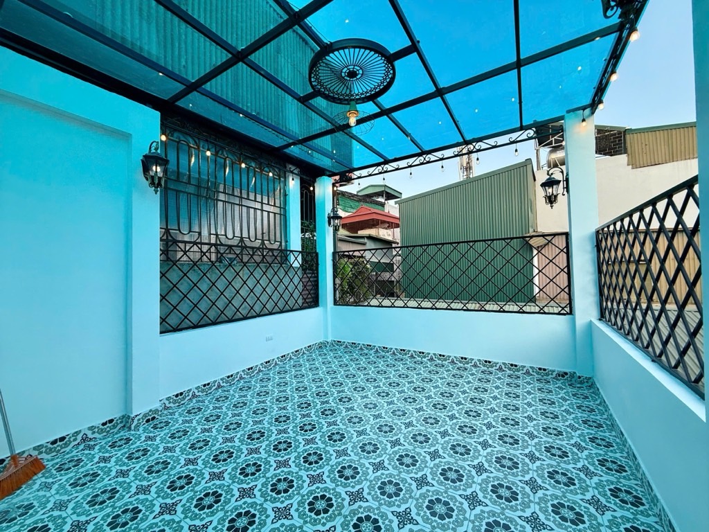 KIM HOA - PHƯƠNG LIÊN ĐỐNG ĐA NHÀ 5 TẦNG x 40M SÁT MẶT PHỐ  - 2 MẶT NGÕ TRƯỚC SAU - NỘI THẤT ĐẸP HIỆN ĐẠI - CHỈ SÁCH VALI VỀ Ở