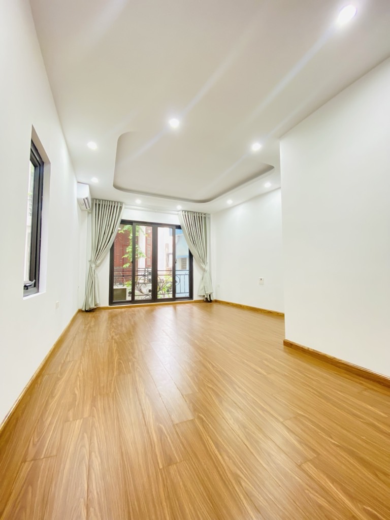 LÊ TRỌNG TẤN NHÀ 5 TẦNG LÔ GÓC - 3 MẶT THOÁNG VĨNH VIỄN