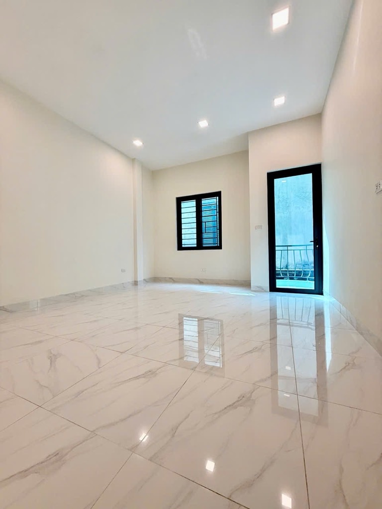 TÔ VĨNH DIỆN - NHÀ 5 TẦNG VIP NHỈNH 15 TỶ - 20M RA MẶT PHỐ