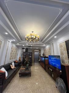 CHÍNH CHỦ CẦN BÁN - NHÀ 6 TẦNG THÁI HÀ