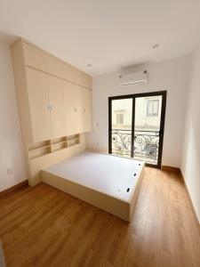 CHÍNH CHỦ BÁN TÒA NHÀ 6 TẦNG 