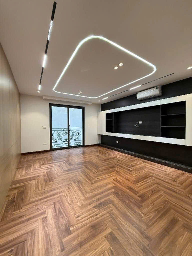 Siêu phẩm hiếm 7 tầng thang máy - Khúc Thừa Dụ, Cầu Giấy - 45m2 nhà mới tinh đẳng cấp ở ngay chỉ 12 tỷ