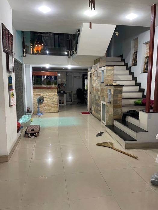 Nhà , gần Đường Mã Lò, hẻm 2 siêu xe, 4.4 x 14, 4 tầng, 8.75 tỷ giảm còn 7.5 tỷ