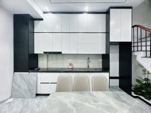 BÁN ĐẤT TẶNG NHÀ BẠCH MAI, HAI BÀ TRƯNG 50M, 3T, CHỈ 6.5 TỶ