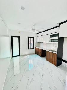 SIÊU PHẨM TRƯƠNG ĐỊNH - TÂN MAI