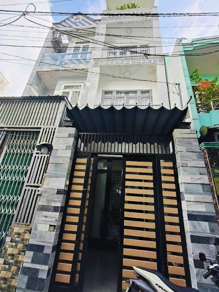 TTQ8==> PHẠM THẾ HIỂN- NHÀ MỚI XÁCH VALI VÀO Ở NGAY- NỞ HẬU TÀI LỘC