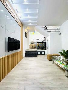 Bán nhà 7.7 tỷ Giáp Nhị - Lô góc - 10m ra mặt phố - oto tránh - Tặng lại nội thất - Vào ở ngay
