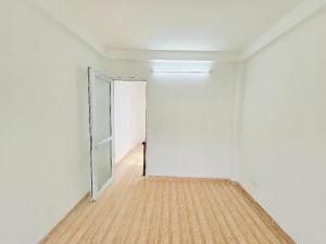 NHÀ MỚI TOANH CHỈ 5.9 TỶ TẠI THANH TRÌ HOÀNG MAI - BA GÁC TRÁNH NHAU - MẶT NGÕ THÔNG - FULL NỘI THẤT