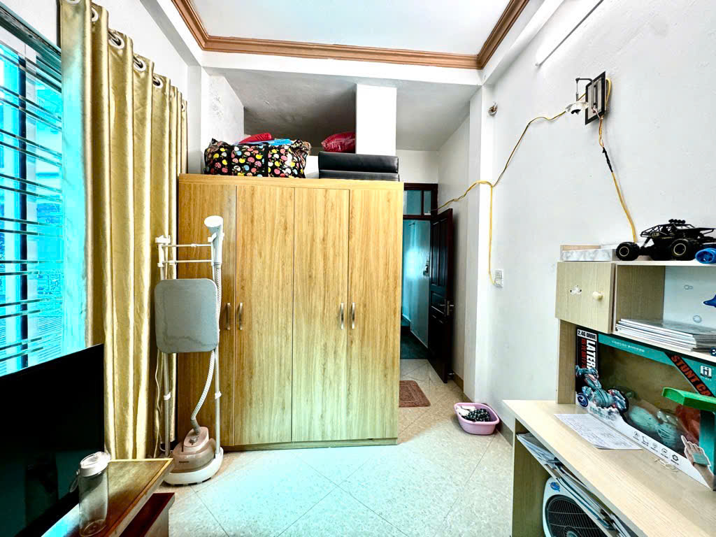 BÁN NHÀ NGỌA LONG, 37.8M2 X 5T, GIÁ 5.25 TỶ
